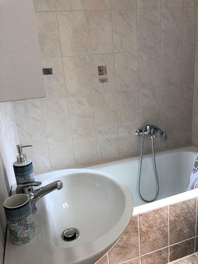 Bohem Apartment Near Athens Airport Spáta Екстериор снимка